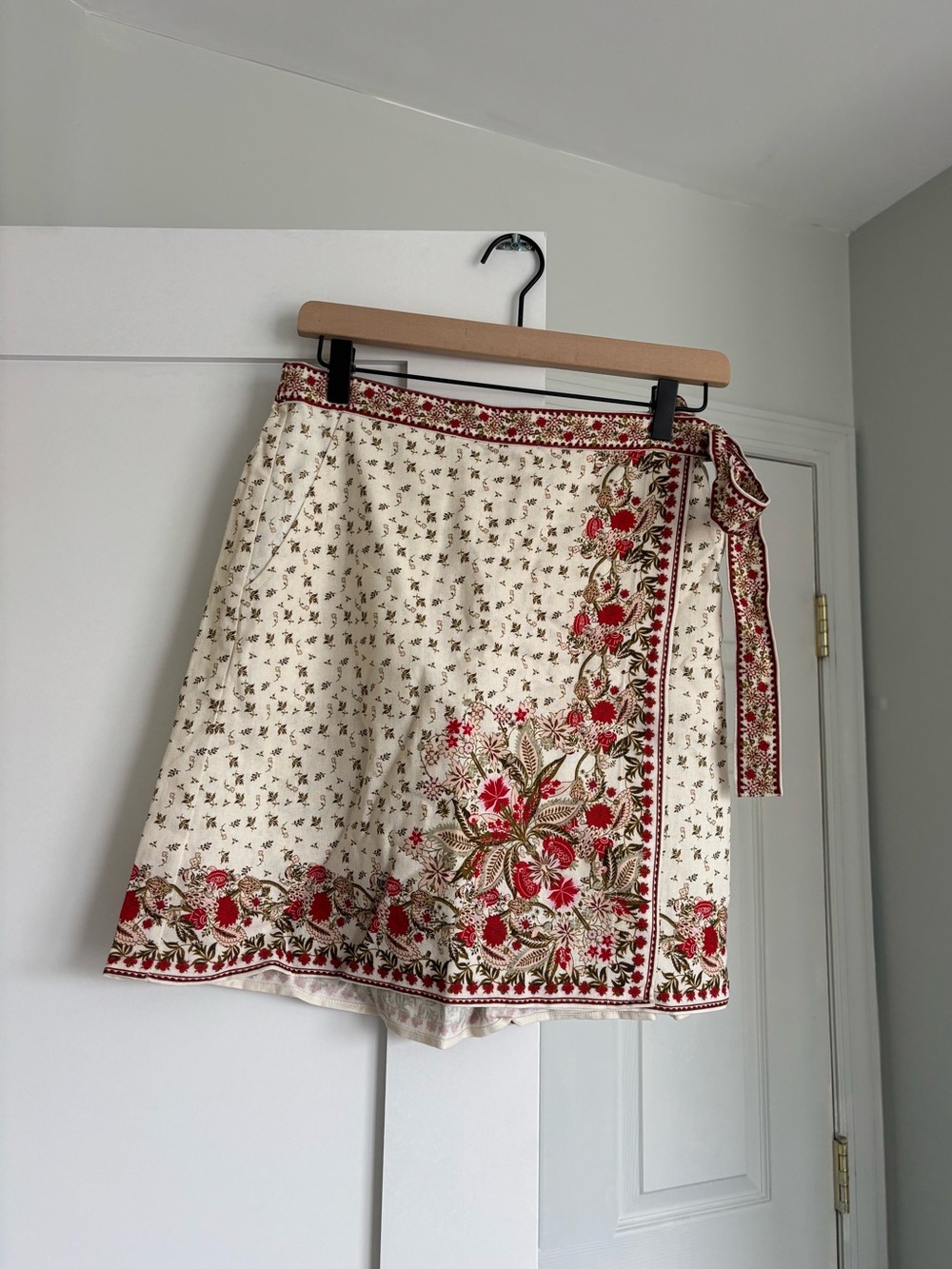 Max studio Cream Floral Wrap Skirt with Red pink and green floral design